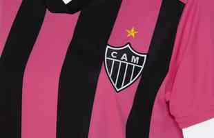 Adidas divulgou verses masculina e feminina da camisa rosa do Atltico