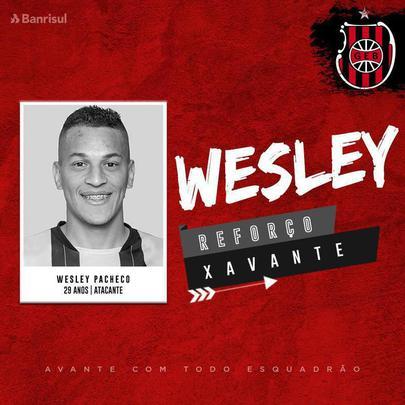 O Brasil de Pelotas anunciou a contratao do atacante Wesley Pacheco, que estava no Paysandu