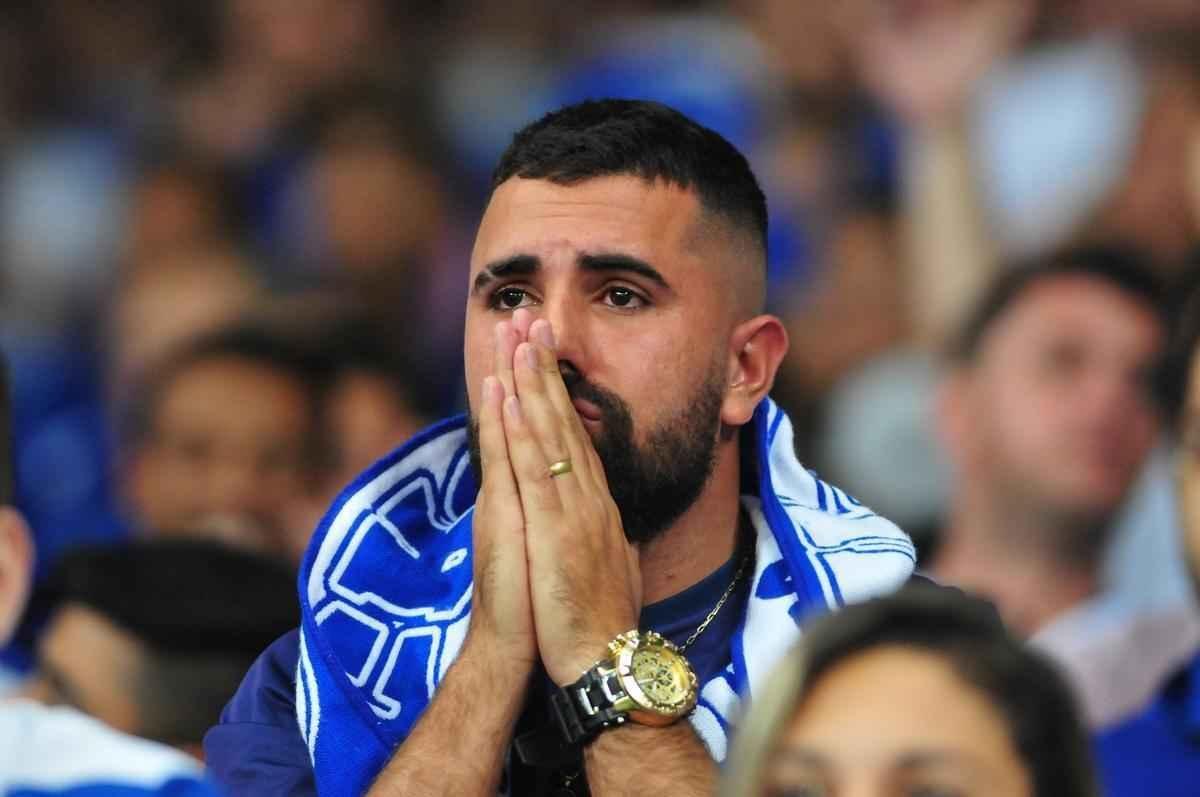 Torcida do Cruzeiro lotou o Mineiro em duelo com o Grmio pela semifinal da Copa do Brasil