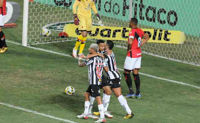 Atlético 2 x 0 Atlético-GO: assista aos gols da vitória do Galo na Série A