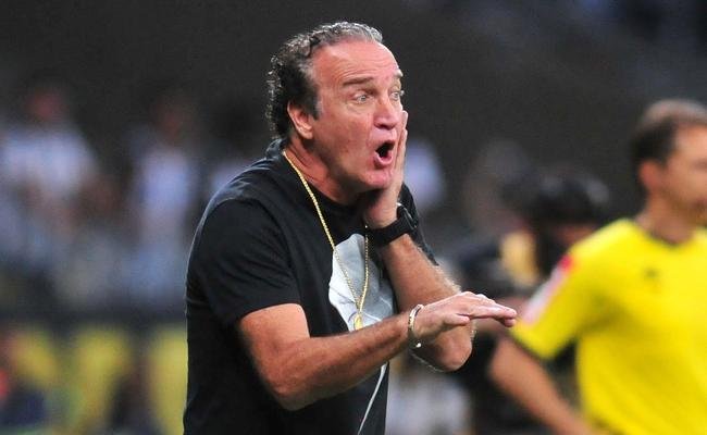 Cuca v� evolu��o t�cnica e t�tica no Atl�tico, mas ainda espera promover melhora psicol�gica