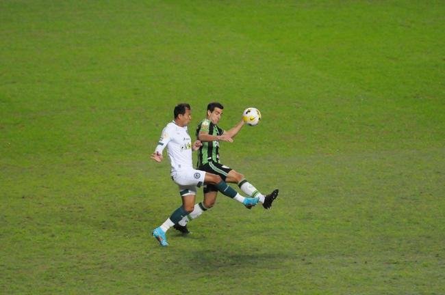 Amrica e Gois se enfrentaram no Independncia, pela 15 rodada da Srie A do Campeonato Brasileiro