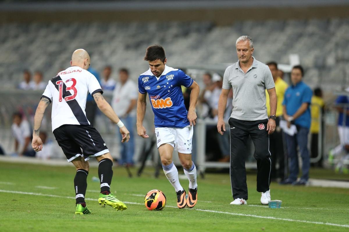 Cruzeiro superou o Vasco pelo placar de 5 a 3, no Mineiro, pelo Campeonato Brasileiro de 2013
