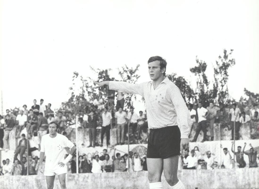 Fotos de Raul Plassmann em sua passagem vitoriosa como goleiro do Cruzeiro