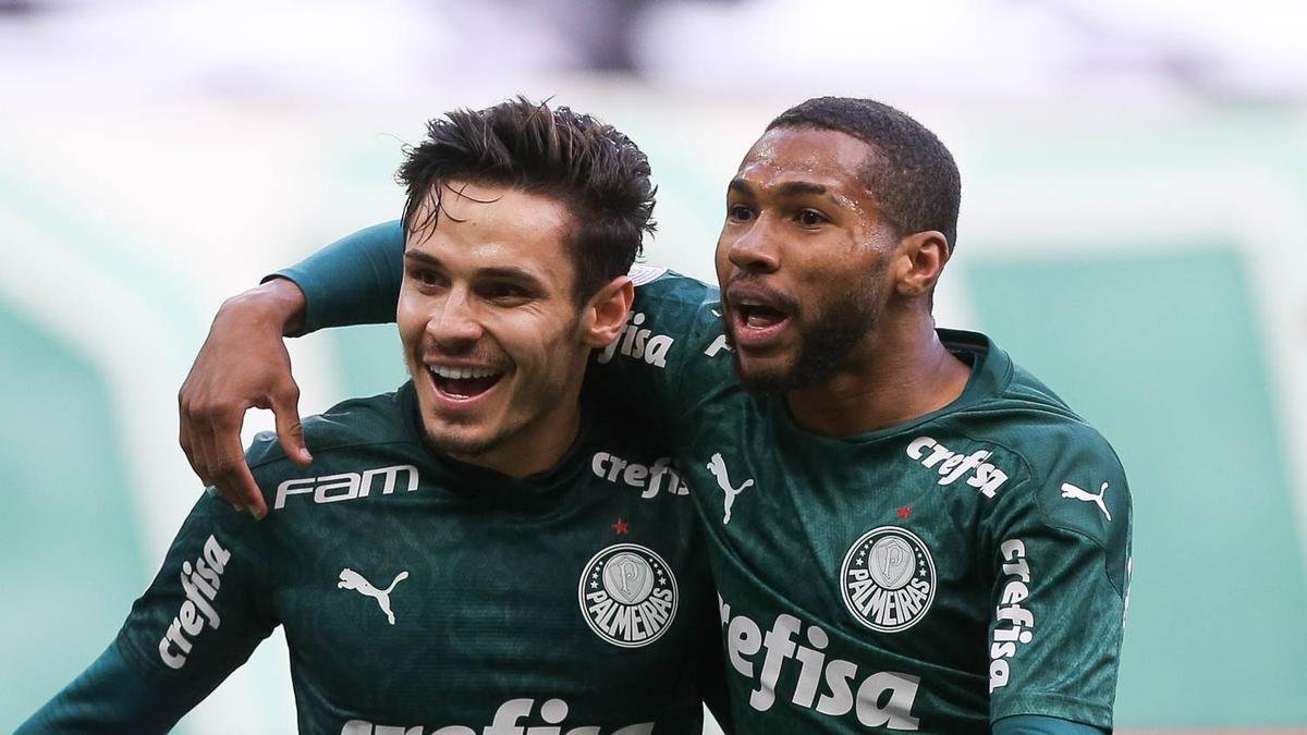 Fotos do duelo entre Palmeiras e Atlético, no Allianz Parque, em São Paulo, pela 19ª rodada do Campeonato Brasileiro