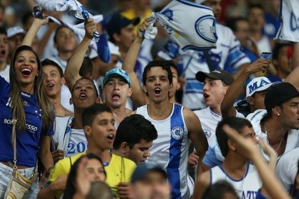 Torcedores marcam presena no duelo contra o Coritiba