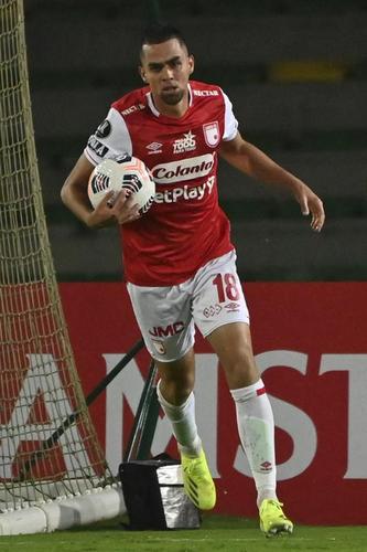 Umbro, da Inglaterra, é a fornecedora do Santa Fe, da Colômbia