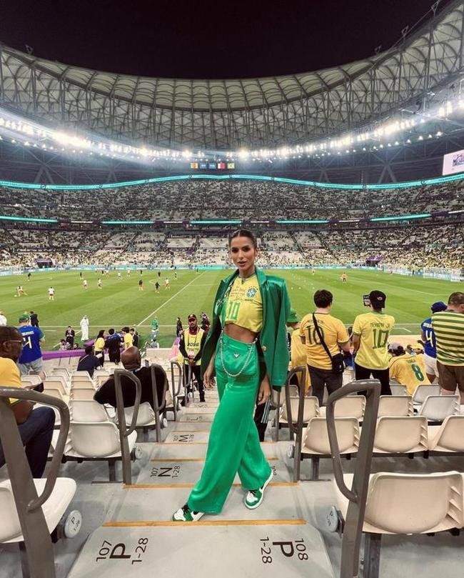 Jssica Turini no Lusail Stadium torcendo pelo Brasil