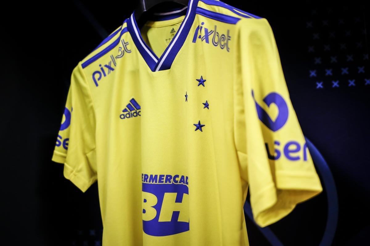 Fotos da partida entre Cruzeiro e Chapecoense, pela 24 rodada da Srie B do Campeonato Brasileiro. O jogo foi realizado neste sbado (13), no estdio Man Garrincha, em Braslia.