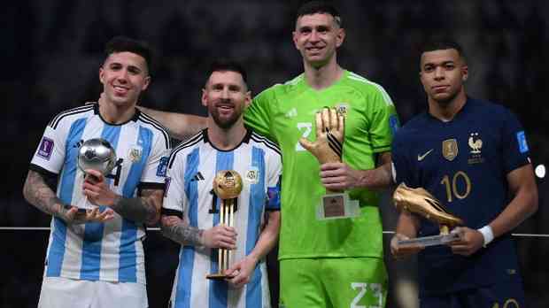 Com Messi soberano, confira o pódio completo dos melhores da Copa do Catar  - Superesportes