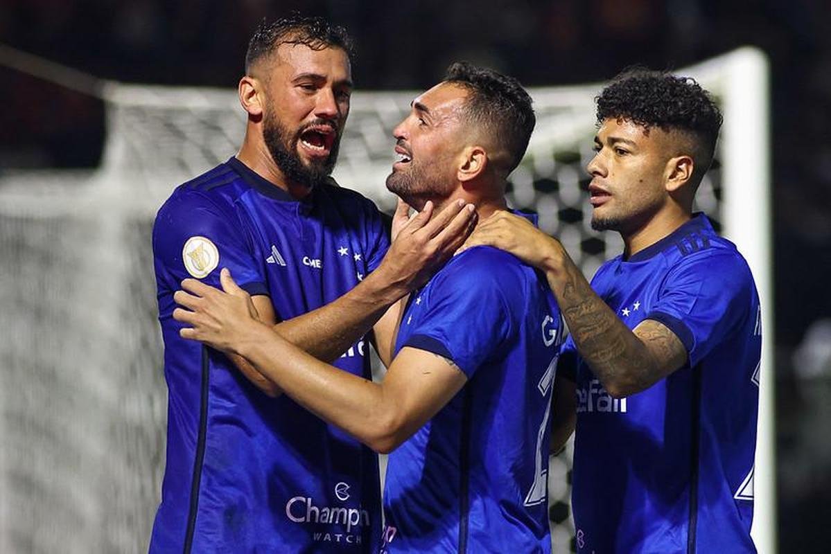 Pela terceira rodada do Campeonato Brasileiro, Cruzeiro vence Red Bull Bragantino por 3 a 0,  em Bragana Paulista