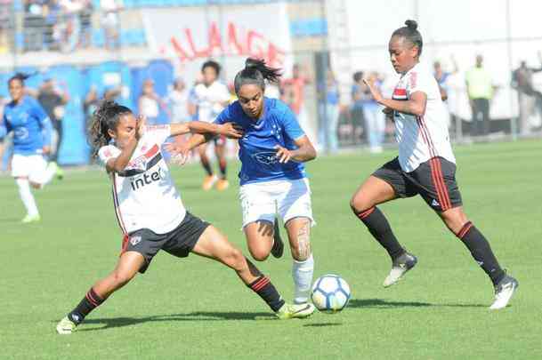 Cruzeiro e São Paulo ficaram no empate por 1 a 1 na finalíssima do Brasileiro Feminino A2