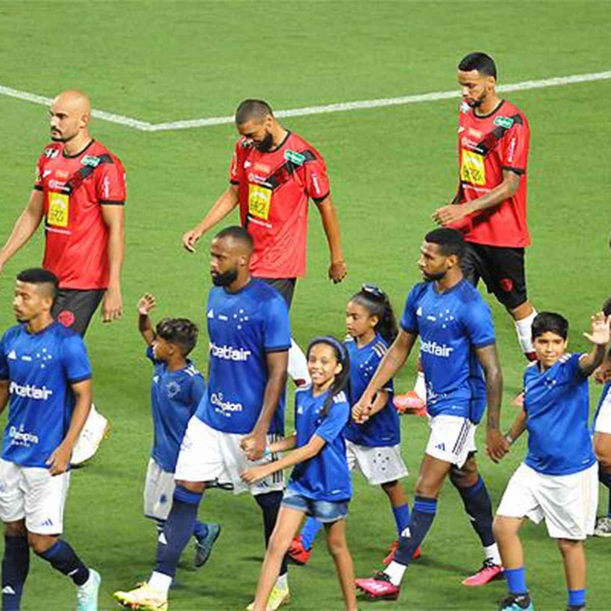 Cruzeiro x Pouso Alegre: as prováveis escalações para jogo pelo Mineiro -  Superesportes