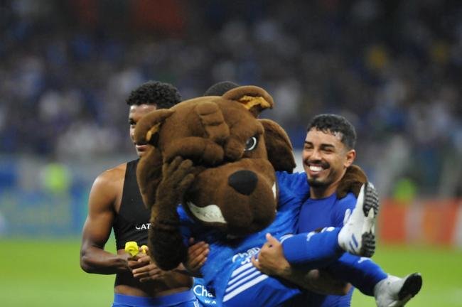 Fotos da partida entre Cruzeiro e Novorizontino, neste domingo (17), no Mineiro, em Belo Horizonte. Jogo  vlido pela 18 rodada da Srie B do Campeonato Brasileiro.