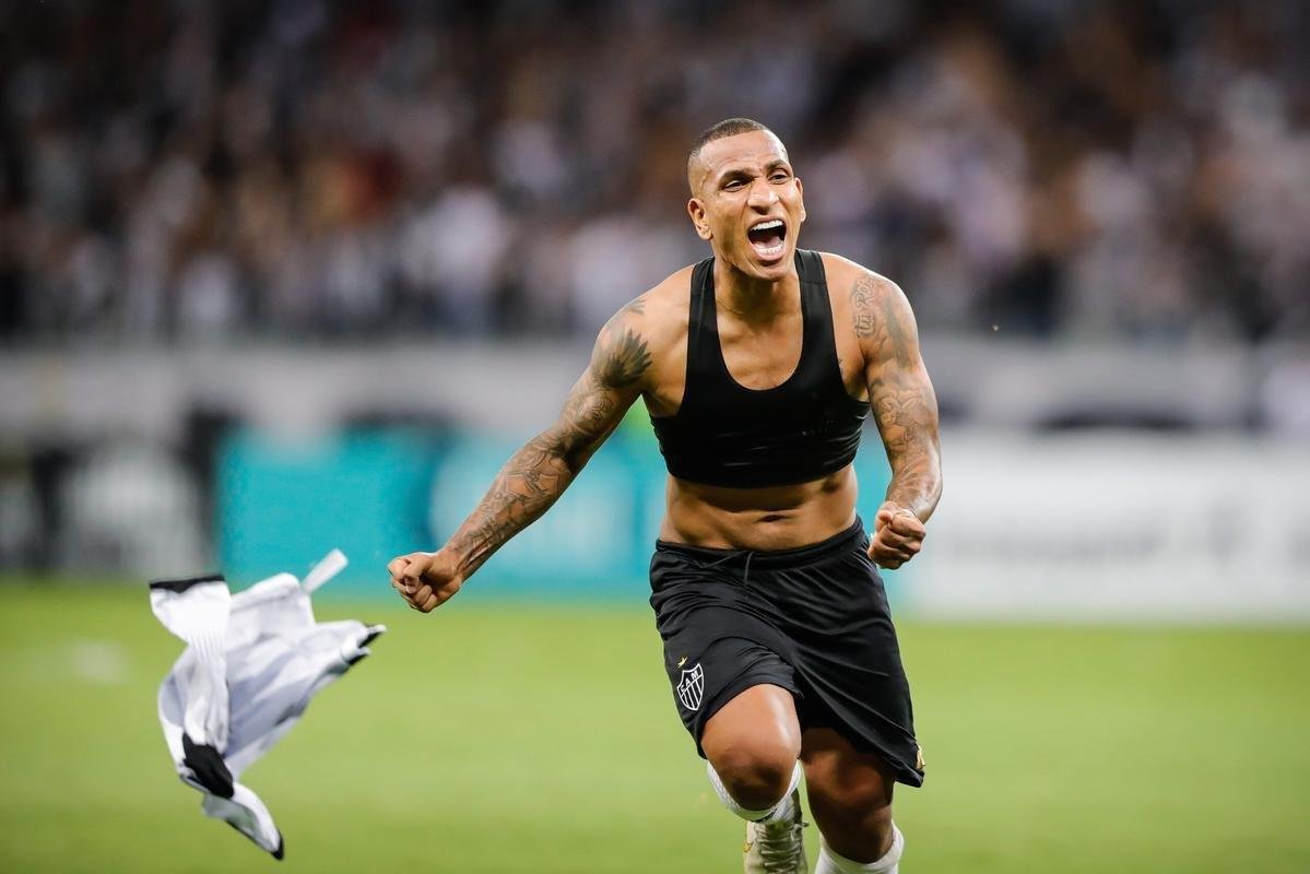 Rómulo Otero (2016 a 2020): meia venezuelano fez 26 gols em 135 jogos pelo Atlético