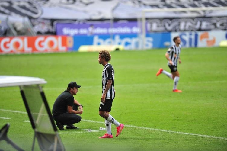 Fotos do jogo entre Atltico e Fortaleza, no Mineiro, pela primeira rodada do Campeonato Brasileiro de 2021