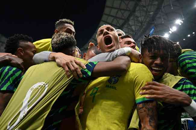 Richarlison e mais cinco dividem artilharia da Copa do Mundo após 1ª rodada  - Superesportes