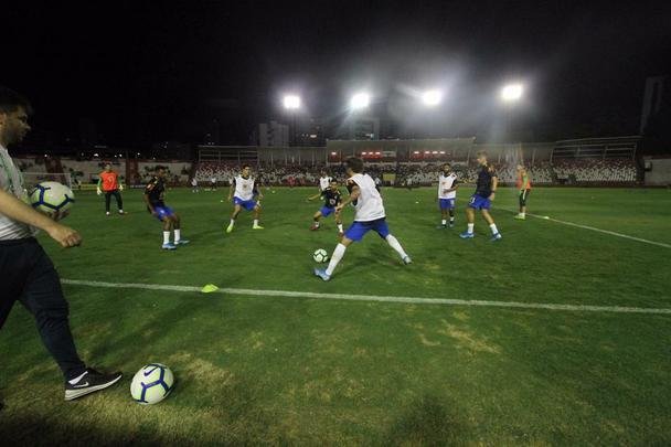 Este será o primeiro duelo em solo recifense da seleção pré-olímpica que, em seguida, enfrentará o Japão, na Arena de PE