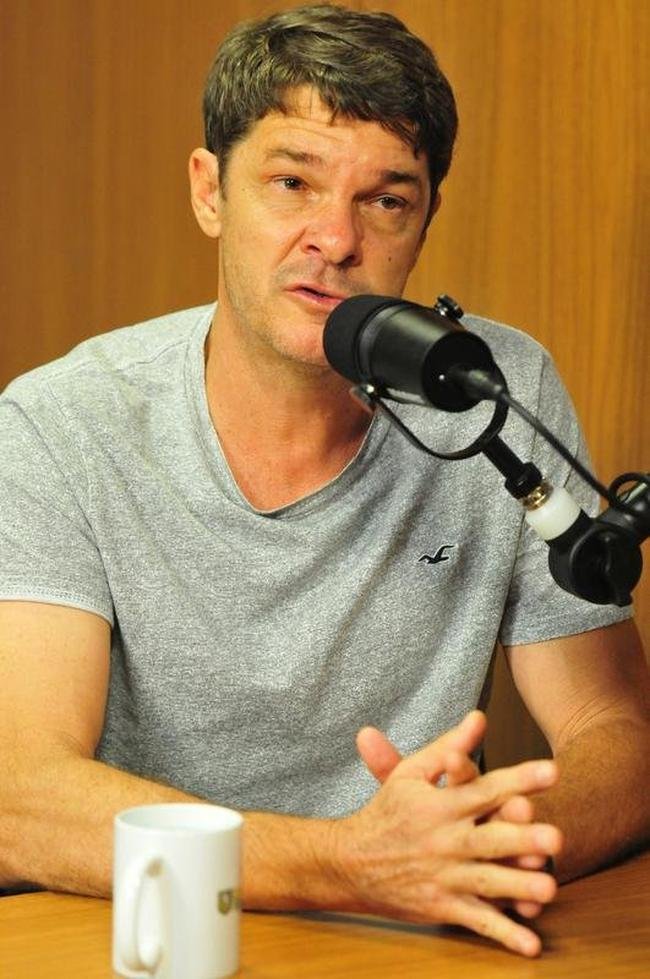 Valdir Todinho, ex-volante de Atltico, Cruzeiro e Amrica, durante entrevista ao quadro Por onde anda?, do Superesportes