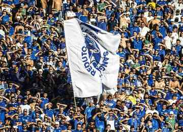 De longe, Cruzeiro tem a maior média de público da Série B do Campeonato Brasileiro: 35.582 torcedores por partida como mandante