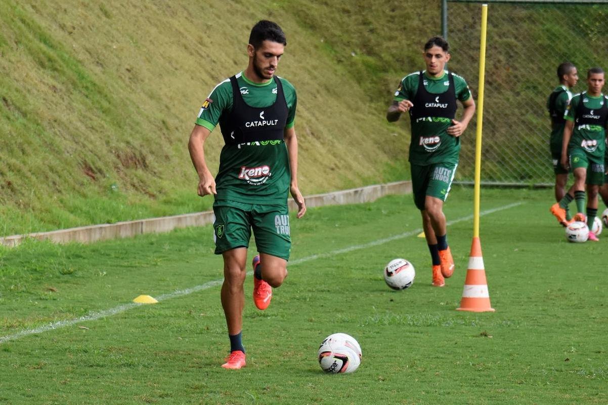 Fotos do treino do Amrica nesta segunda-feira (07/02) no CT Lanna Drumond

