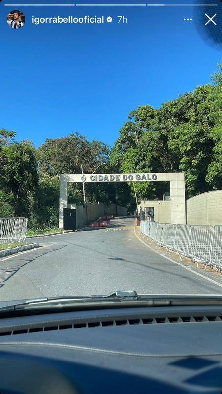 Faa um 'tour' pelo Instagram dos jogadores do Atltico durante a Data Fifa.