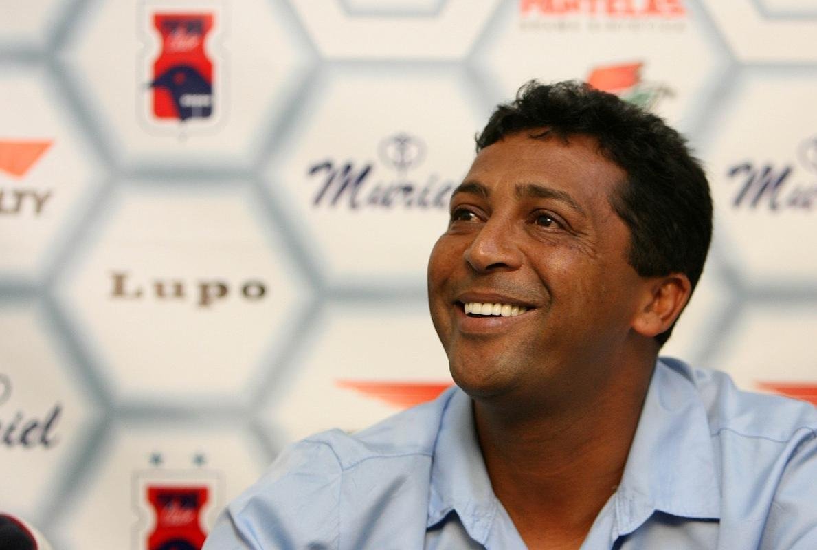 Ex-atacante do Paran Clube, Saulo recebeu 526 votos para vereador em Curitiba e no foi eleito.