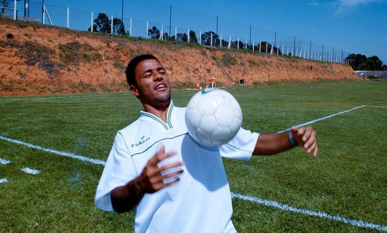 5º: Wellington Paulo - 307 jogos (zagueiro; 1990 a 1993 / 1997 / 1998 a 2002 / 2005 a 2006 / 2009 a 2010);