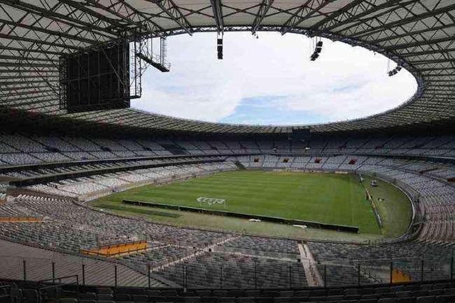 Atltico e Cruzeiro -  Estdio Governador Magalhes Pinto (Mineiro). Cidade: Belo Horizonte. Capacidade: 61.890 pessoas