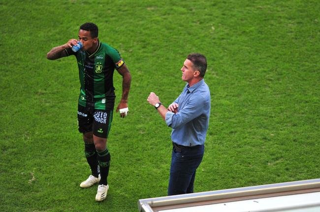 Fotos do jogo entre Amrica e Juventude, no Independncia, em Belo Horizonte, pela sexta rodada da Srie A do Brasileiro