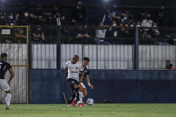 Fotos do jogo entre Remo e Atlético, no estádio Baenão, em Belém, pela ida da terceira fase da Copa do Brasil (Pedro Souza/Atlético)