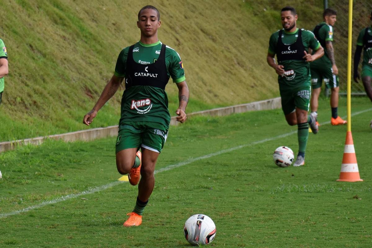 Fotos do treino do Amrica nesta segunda-feira (07/02) no CT Lanna Drumond
