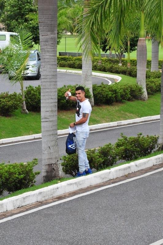 Cruzeiro iniciou temporada 2018 com reapresentao do elenco nesta quarta-feira; na foto, o lateral Egdio