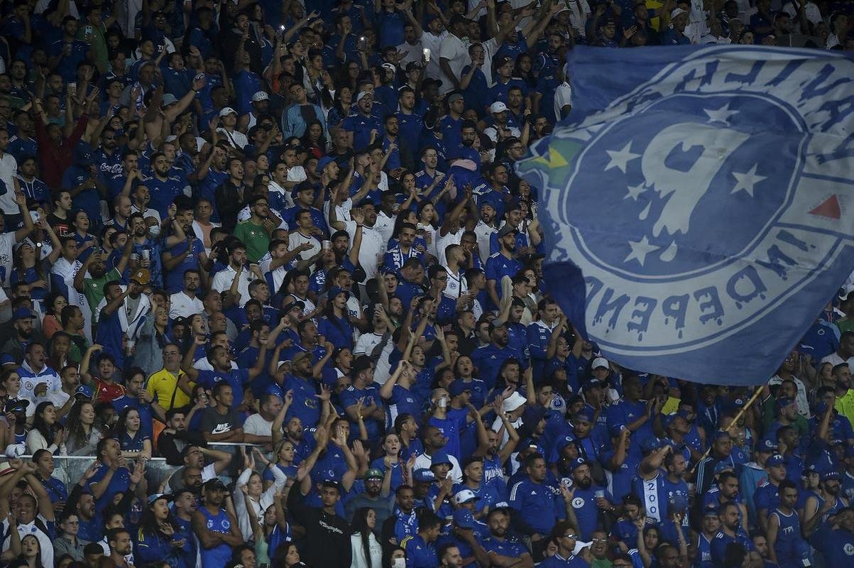 Fotos da torcida do Cruzeiro no Maracan no jogo com o Vasco pela Srie B