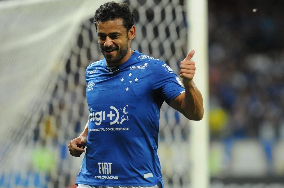 Fotos do jogos entre Cruzeiro e Deportivo Lara no Mineiro