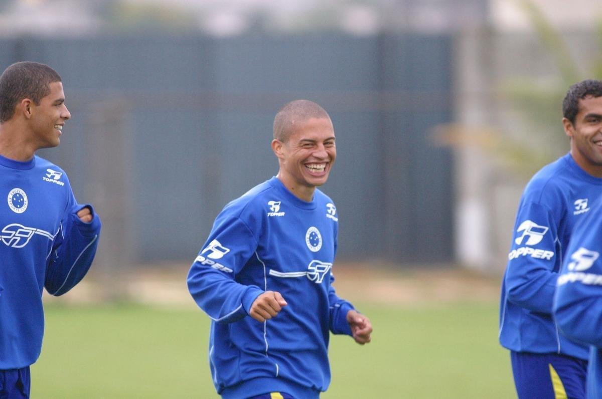 AGOSTO - Dia a dia de treinos do Cruzeiro na temporada que culminou com a Trplice Coroa