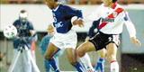 O stimo ttulo internacional do Cruzeiro foi a Recopa Sul-Americana de 1998. A deciso com o River Plate foi realizada em 1999. O time celeste venceu a ida, por 2 a 0, no Miineiro, e a volta, por 3 a 0, no Monumental de Nez, em Buenos Aires.