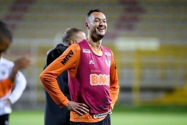 Atlético treinou na noite desta segunda-feira, véspera de jogo contra La Equidad-COL