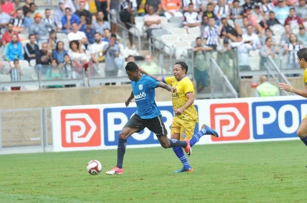 Fotos do 'Game of Dreams', jogo festivo dos Amigos do Ronaldinho contra os Amigos do Penta