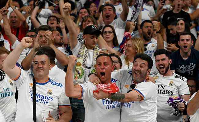 Torcida do Real comemorou o título da Liga dos Campeões no Santiago Bernabéu