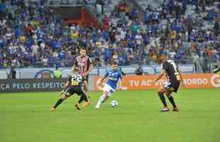 Fotos do jogo entre Cruzeiro e So Paulo