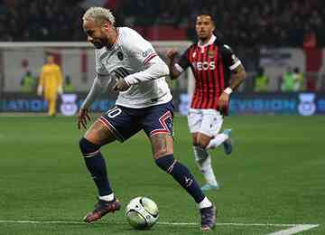 Atleta esteve em campo na derrota do PSG para o Nice, por 1 a 0, em partida válida pelo Francês