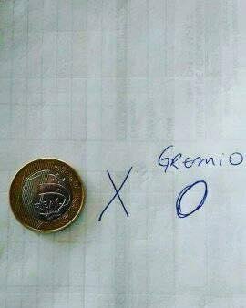 Grmio virou algo das provocaes de clubes rivais aps perder o Mundial de Clubes para o Real