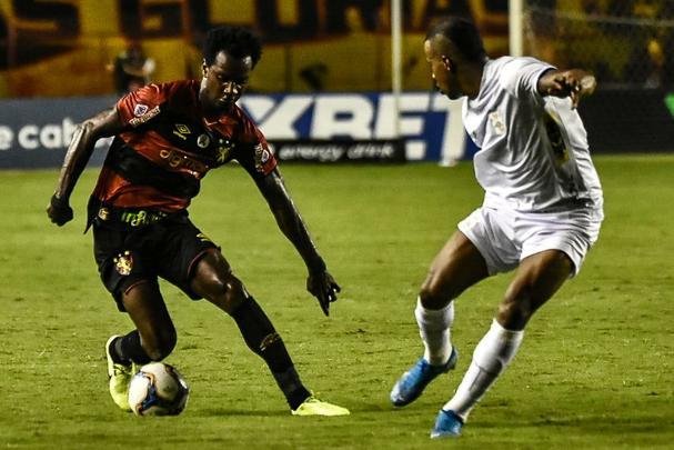 De virada e com gols de Hernane e Guilherme, o Sport reencontrou o caminho das vitórias, diante do Paraná, na Ilha do Retiro, pela 31ª rodada da Série B