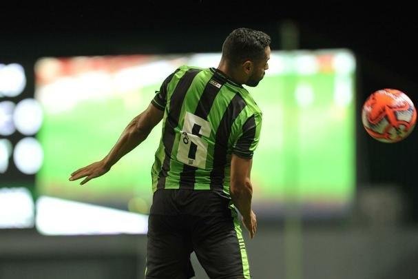 Fotos da partida entre Amrica e URT, no Independncia, pela sexta rodada do Campeonato Mineiro