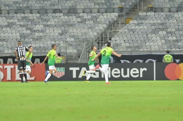 Veja fotos da partida entre Atltico e Zamora, no Mineiro