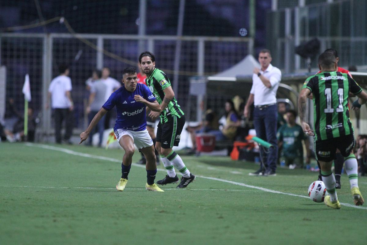 Equipes se enfrentaram no Independncia, em Belo Horizonte, pela volta da semifinal do Campeonato Mineiro