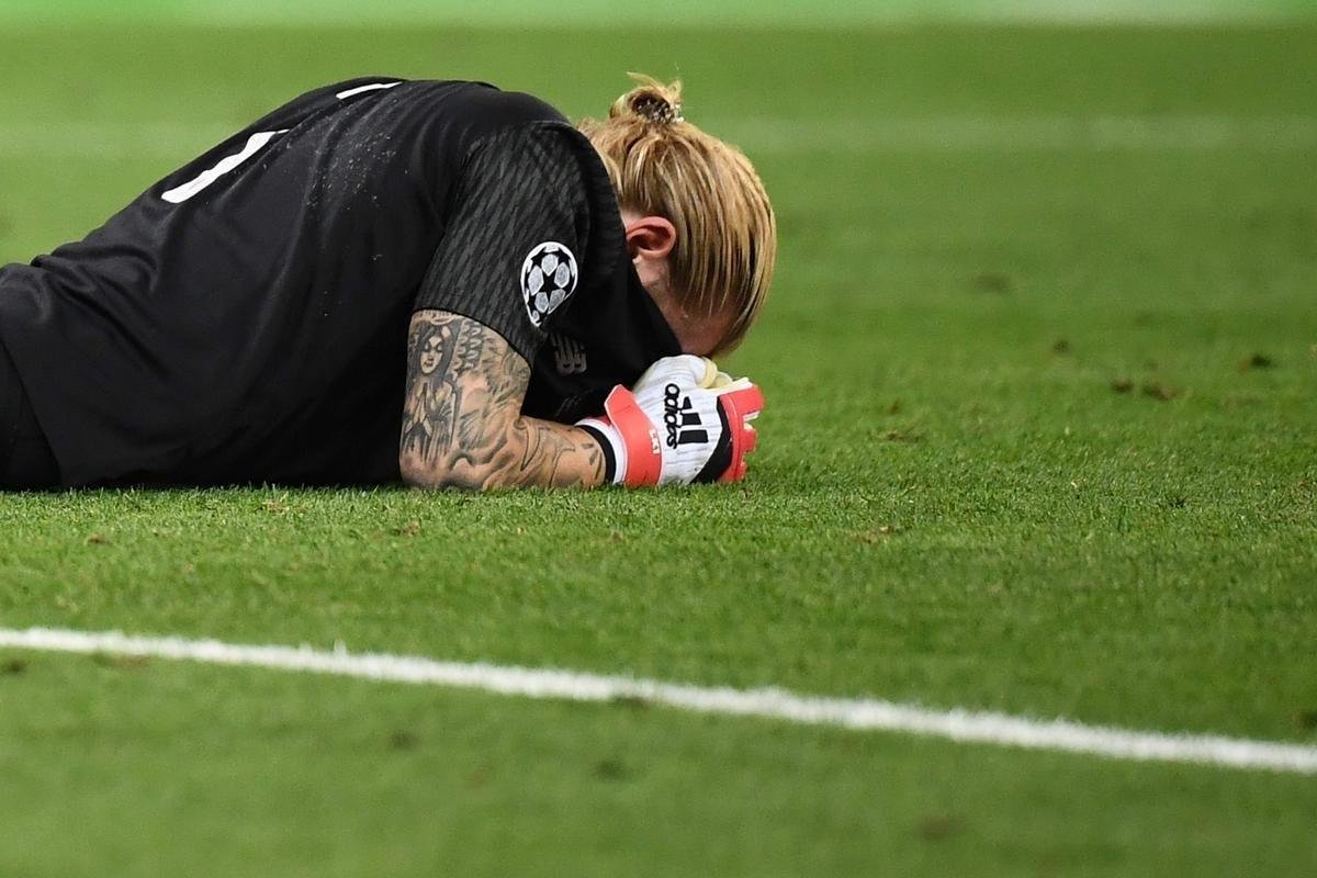 Goleiro Karius, do Liverpool, na partida contra o Real Madrid pela final da Champions League