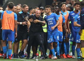 Partida entre Nice e Olympique de Marselha foi interrompida no dia 22 de agosto por graves incidentes em Nice