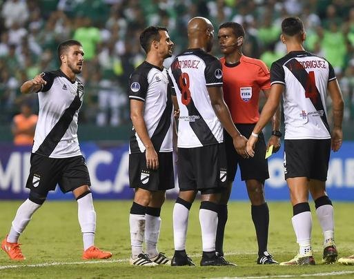 Danubio: Está garantido na segunda fase da Libertadores por ter tido a terceira melhor campanha na classificação geral do Campeonato Uruguaio.